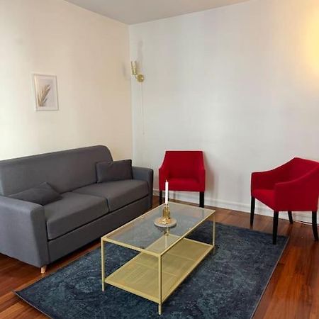 Charmant Appartement Au Moulin Rouge Paris Exterior photo